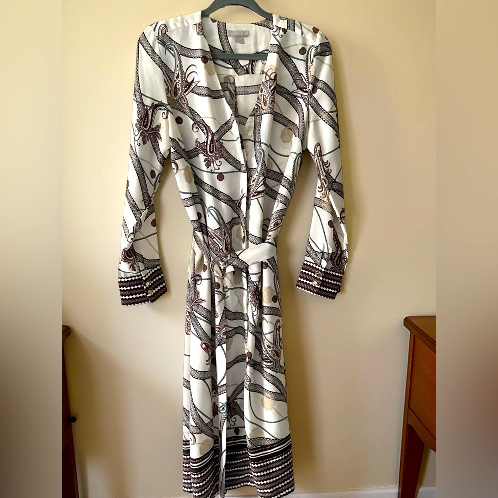 H&M Paisley Button Down Belted Midi Dress | Size 8 - Picture 4 of 7